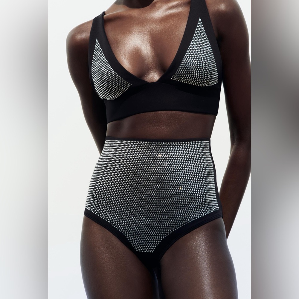 Zara PANTIES WITH A HIGH WAIST AND RHINESTONES - Size Large - NWT